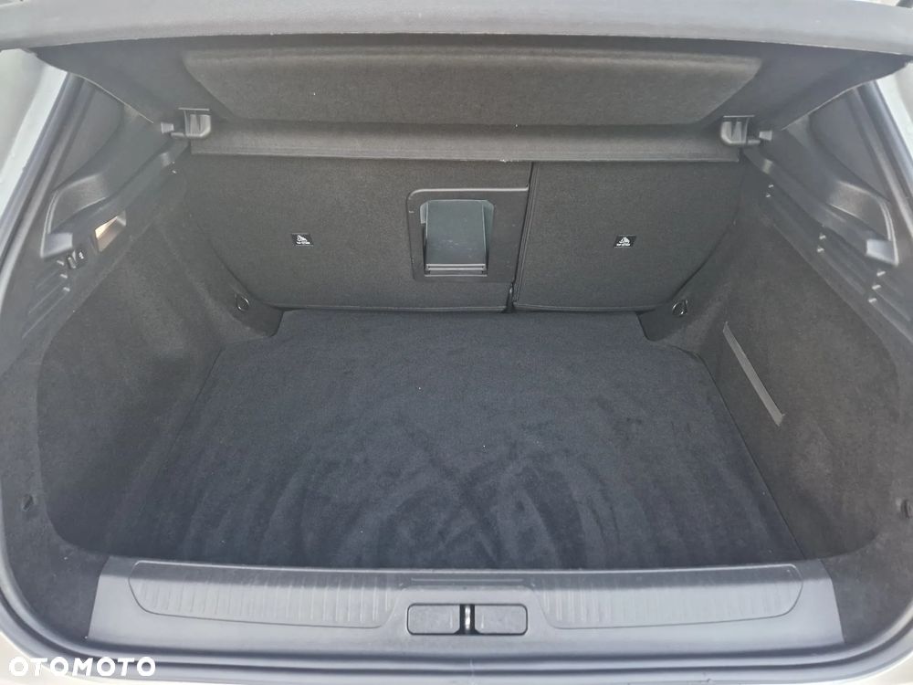 DS Automobiles DS 4 1.2 PureTech Performance Line + - 9