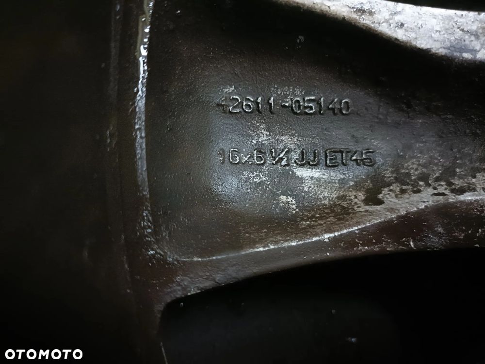 TOYOTA AVENSIS II T25 03-09 komplet 4 sztuki felgi aluminiowe alufelgi 16'' ET 45 * - 10