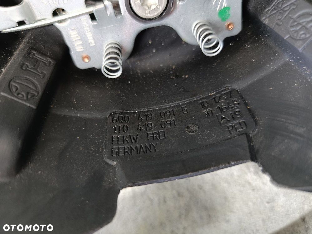 KIEROWNICA Z PODUSZKĄ VW FOX 6Q0419091G  1T0419091  1T0880201A - 11