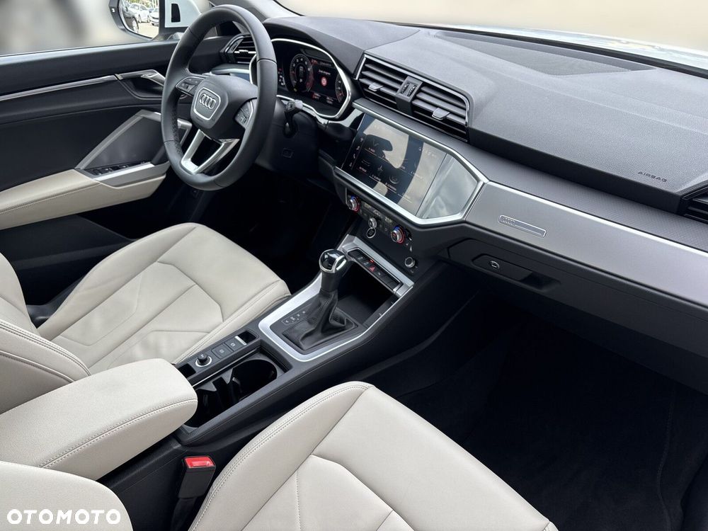 Audi Q3 35 TFSI mHEV S-Line S tronic - 13