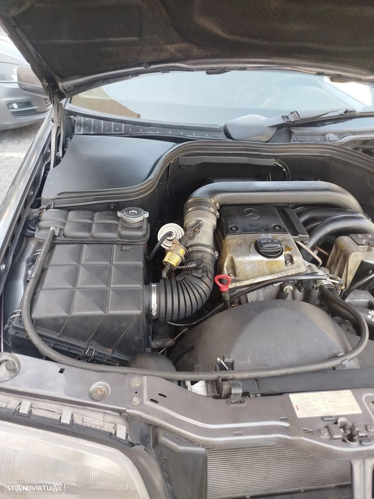 Mercedes-Benz C 220 D Elegance - 2