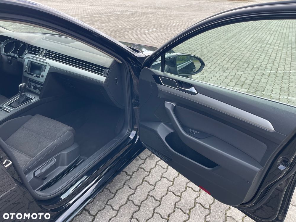 Volkswagen Passat 2.0 TDI Business DSG - 20