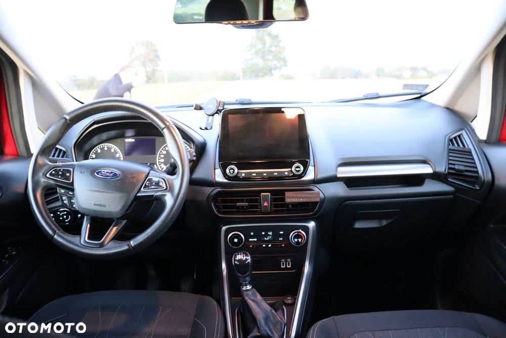 Ford EcoSport - 10