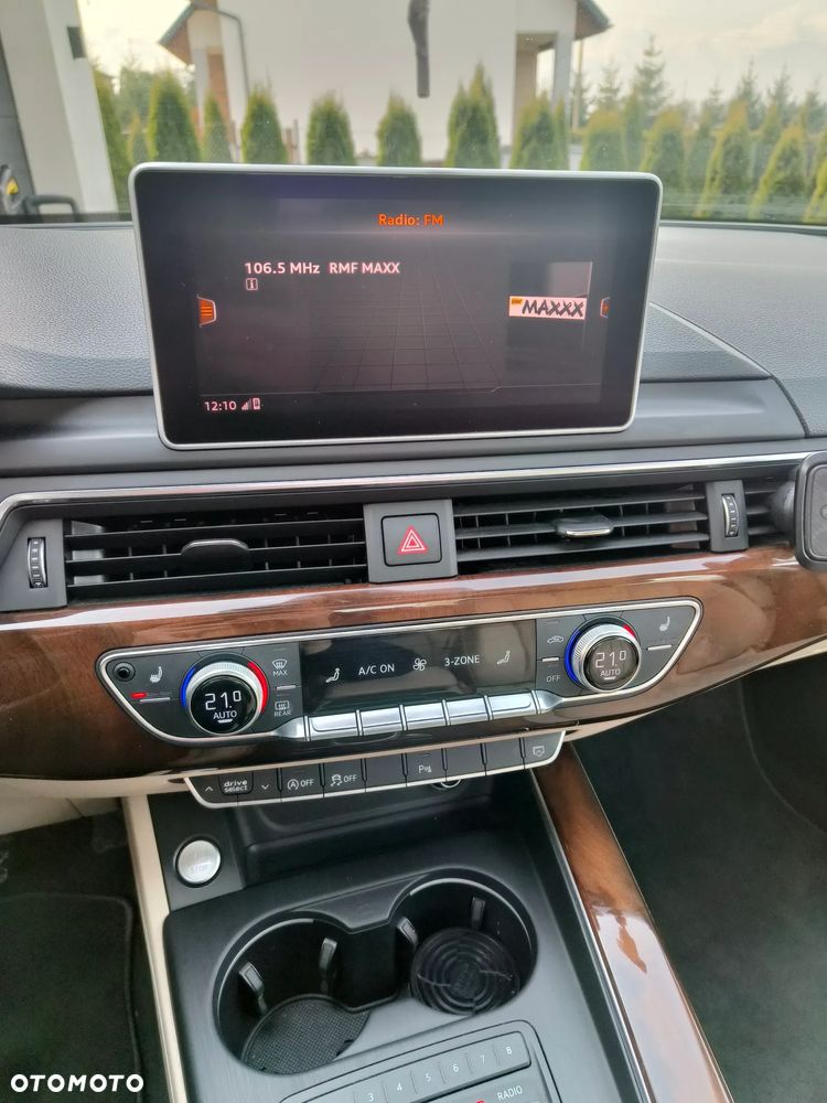 Audi A4 Limousine - 22