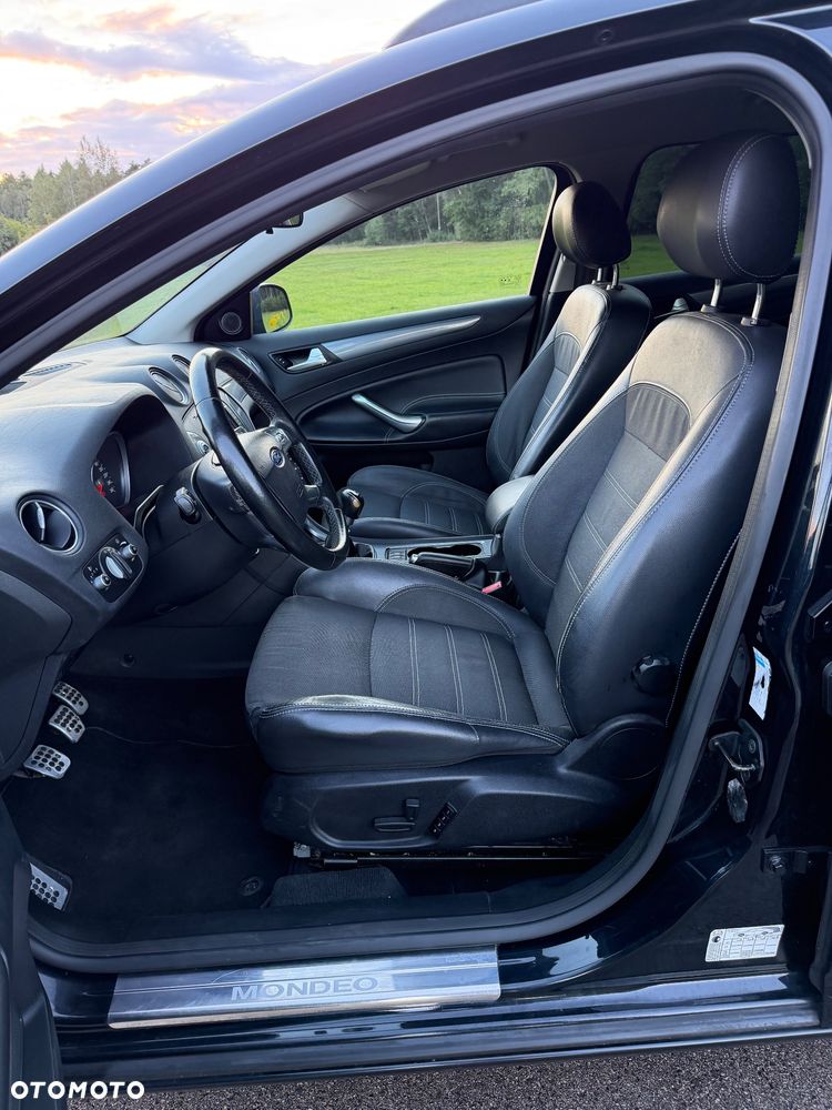Ford Mondeo 2.0 TDCi Titanium X - 27