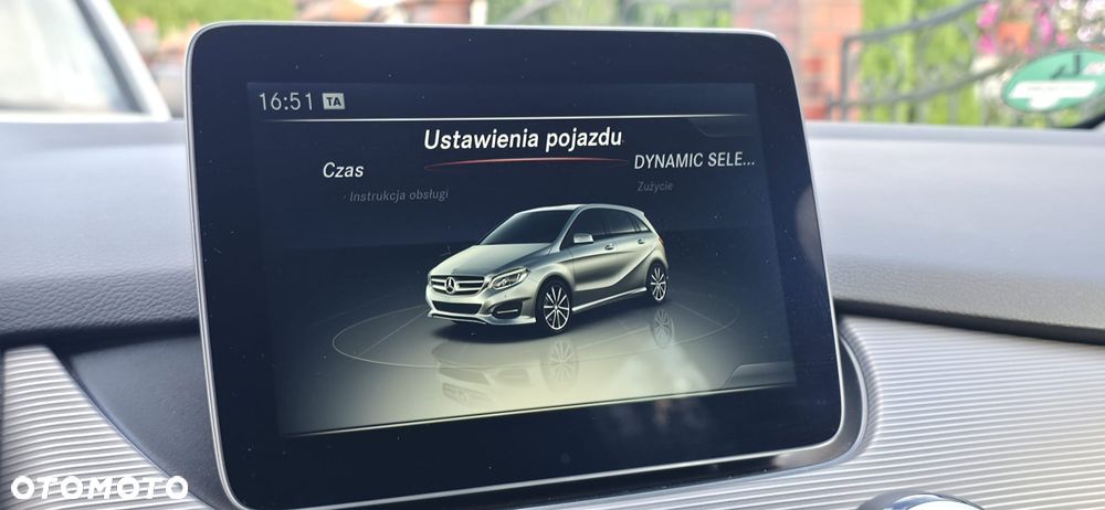 Mercedes-Benz Klasa B 180 7G-DCT Urban - 26