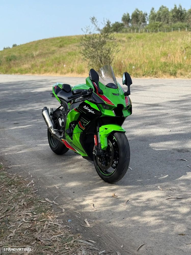Kawasaki Ninja ZX-10R - 1
