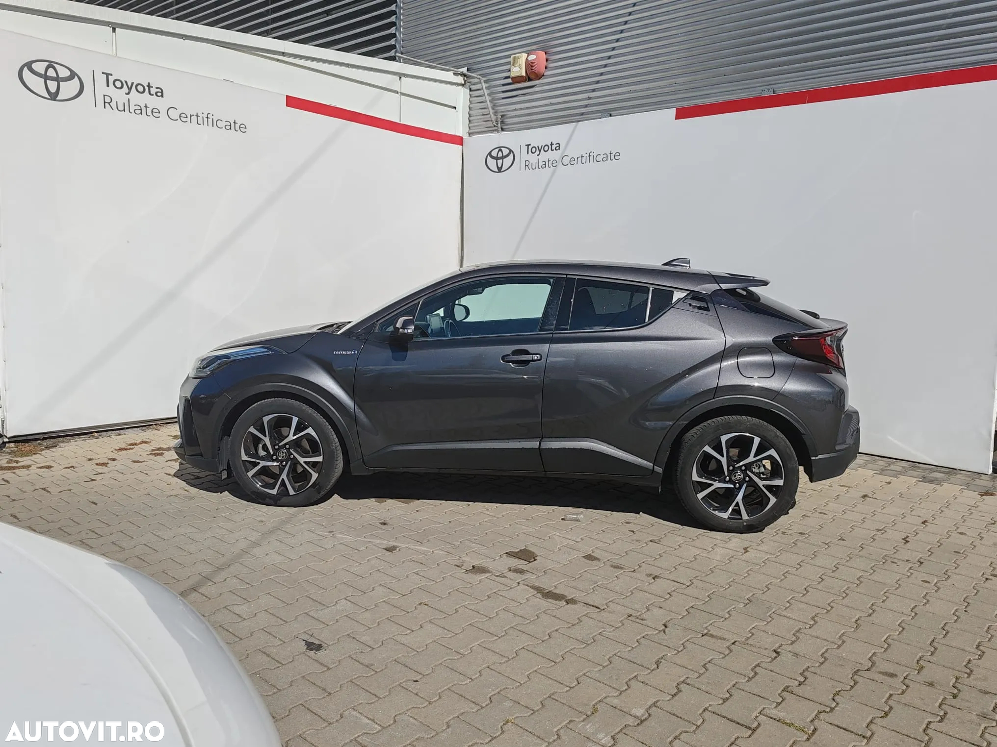 Toyota C-HR 1.8 HSD 122 CP 4x2 CVT C-ult Style - 3