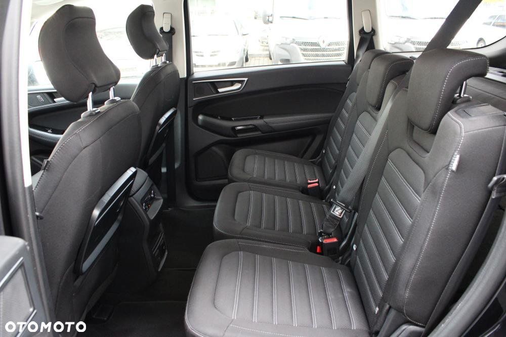 Ford Galaxy - 26