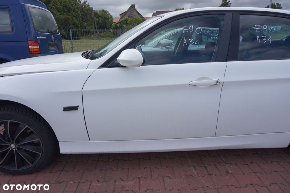 DRZWI PRZEDNIE LEWE 3 E90 SEDAN A34  BIAŁY BMW 2004-2008 - 3