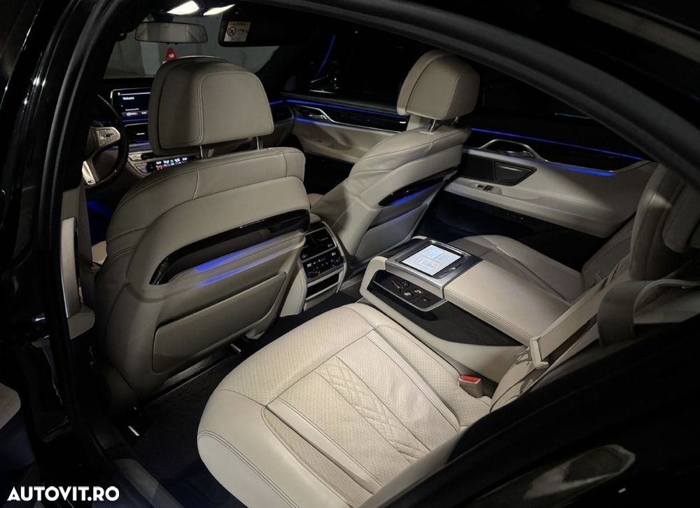 BMW Seria 7 740d xDrive - 9