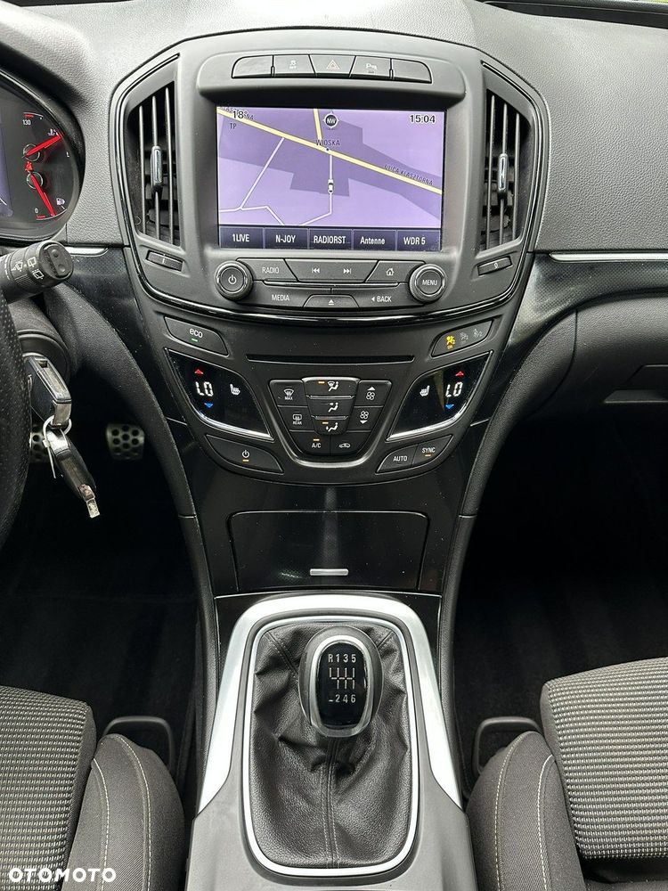 Opel Insignia - 34