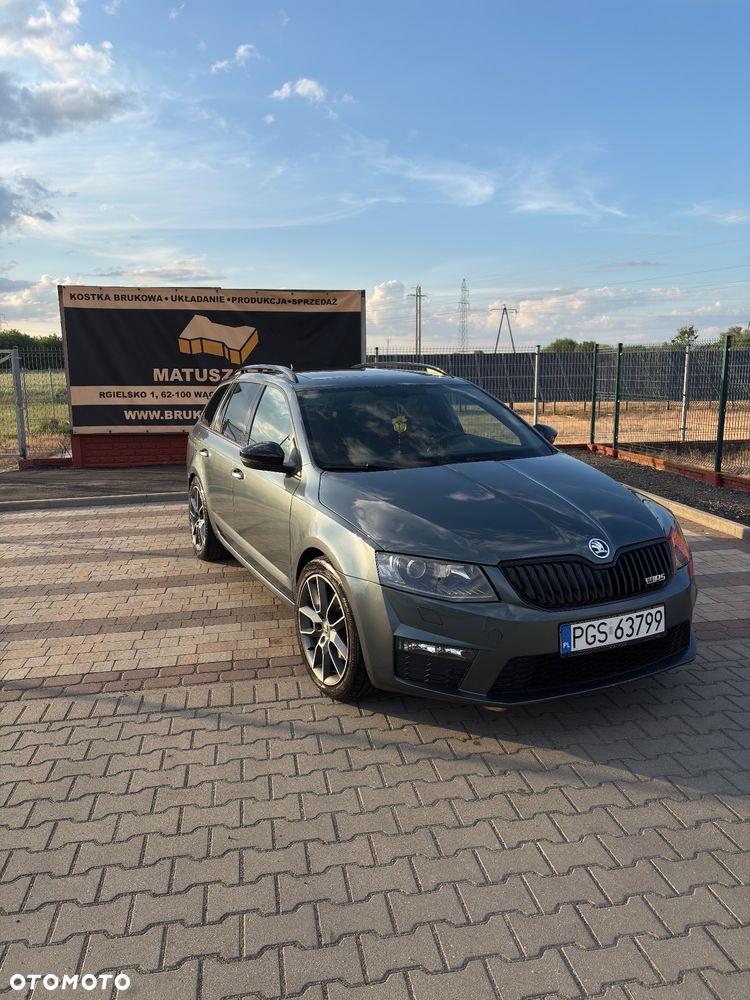 Skoda Octavia 2.0 TDI RS DSG - 1