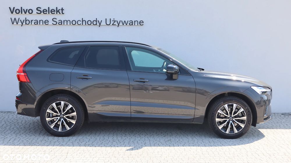 Volvo XC 60 B5 B AWD Plus Dark - 8