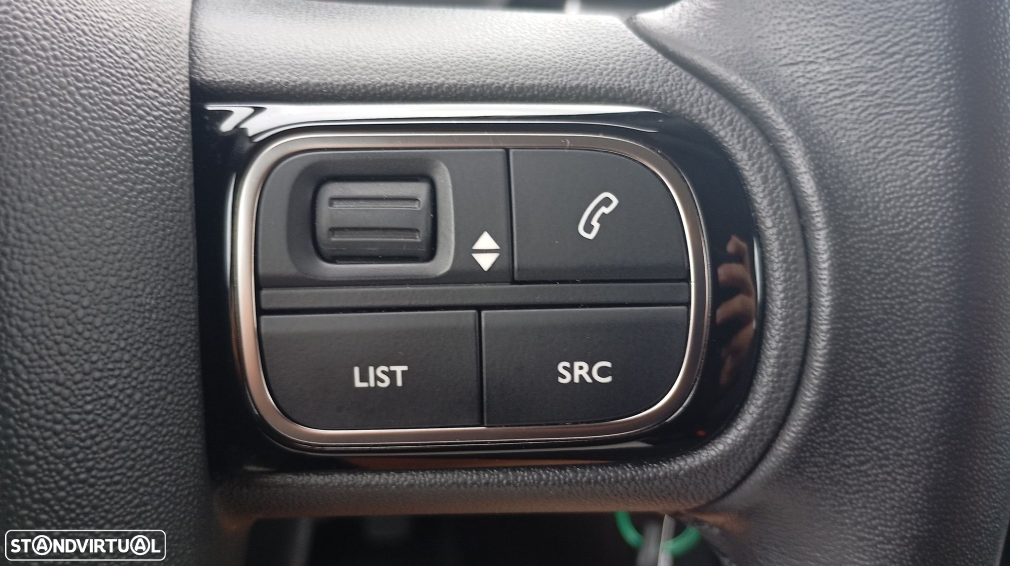 Citroën C3 1.2 PureTech Shine - 15