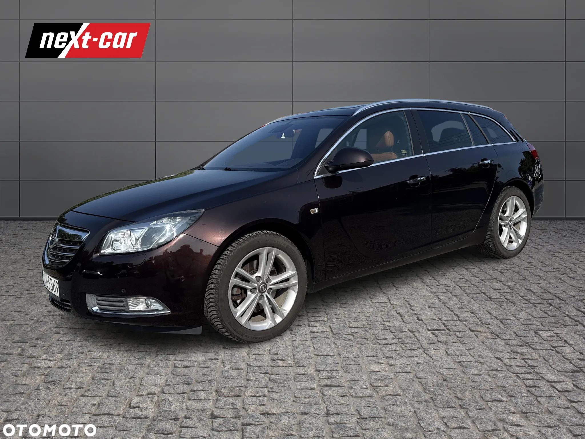 Opel Insignia 2.0 T Cosmo 4x4 - 1