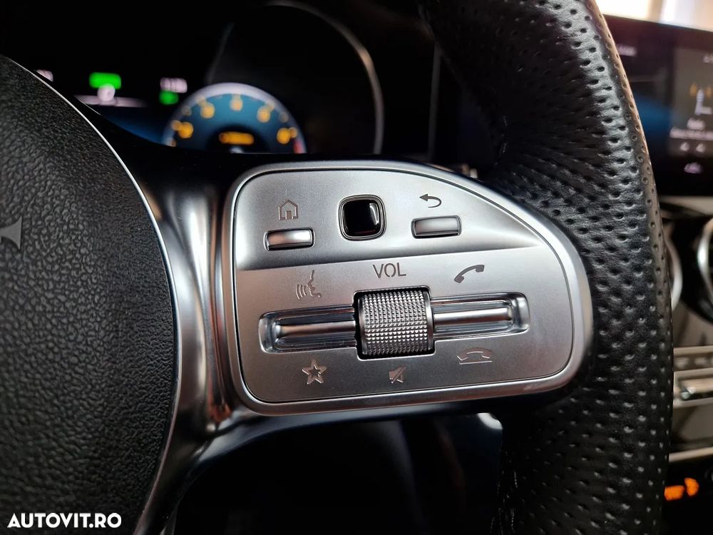 Mercedes-Benz GLC 200 4Matic 9G-TRONIC AMG Line - 12