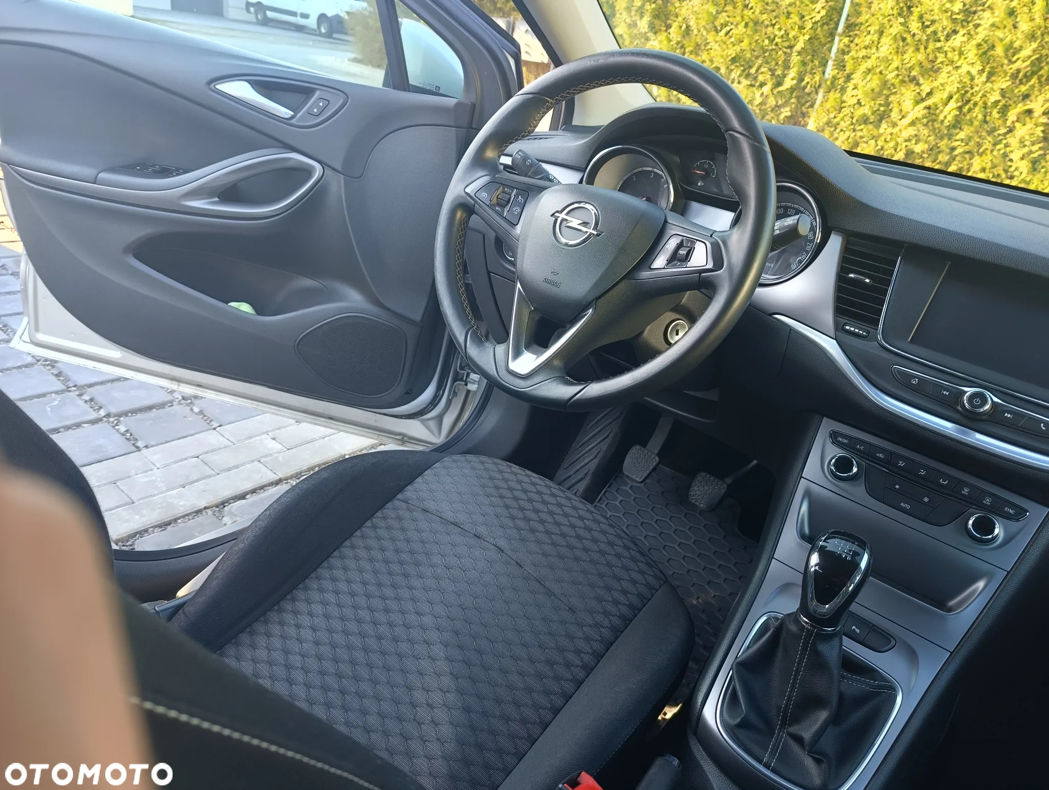 Opel Astra - 12