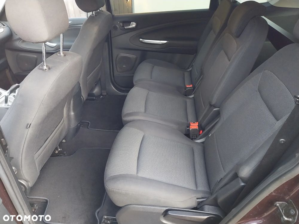 Ford S-Max 2.0 Titanium - 27