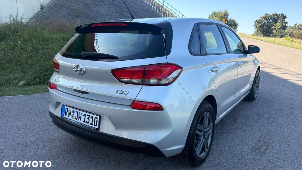 Hyundai i30 1.4 Classic - 12