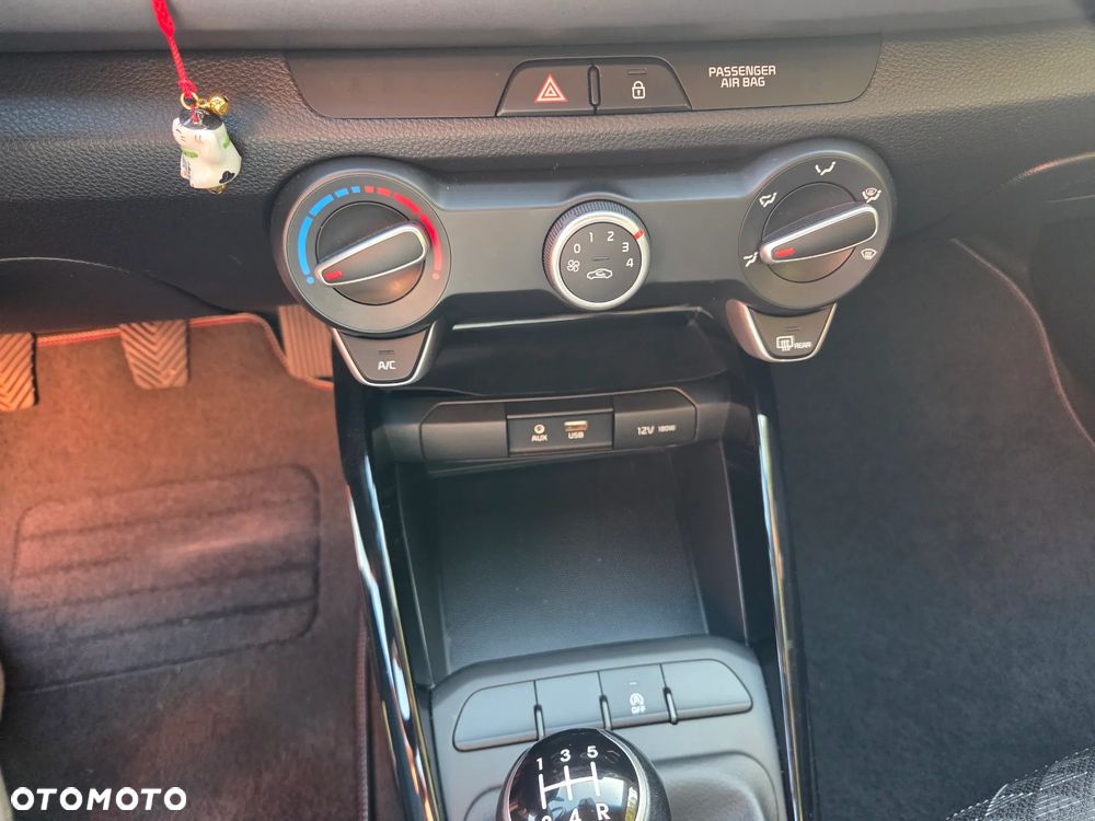 Kia Rio 1.2 M - 9
