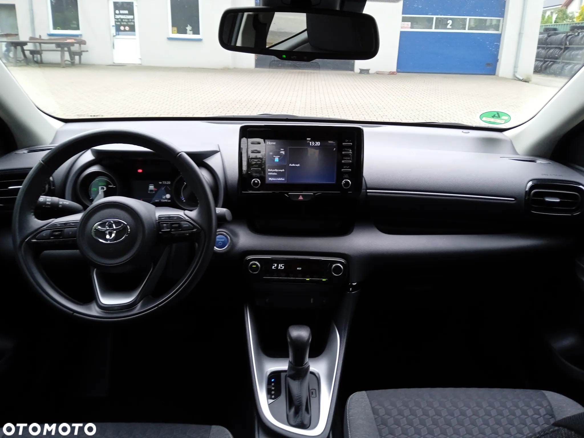 Toyota Yaris 1.5 Comfort CVT - 38