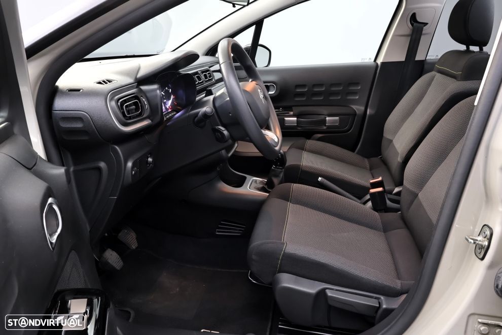 Citroën C3 1.2 PureTech Plus - 22