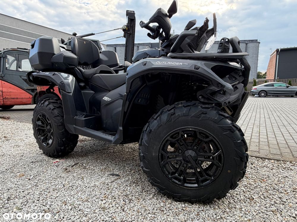 Can-Am Outlander Max - 2