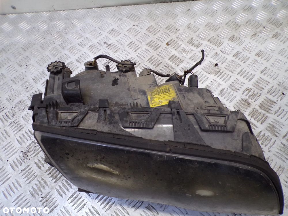 LAMPA LEWY PRAWY PRZÓD BMW E46 - 4