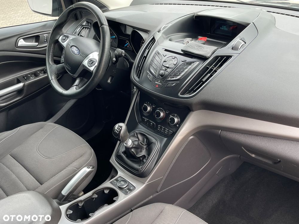 Ford Kuga - 14