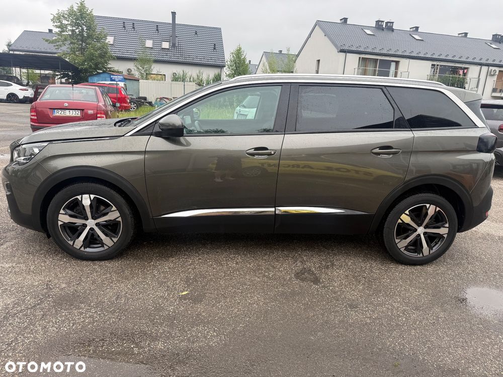 Peugeot 5008 1.5 BlueHDi Allure S&S EAT8 - 5