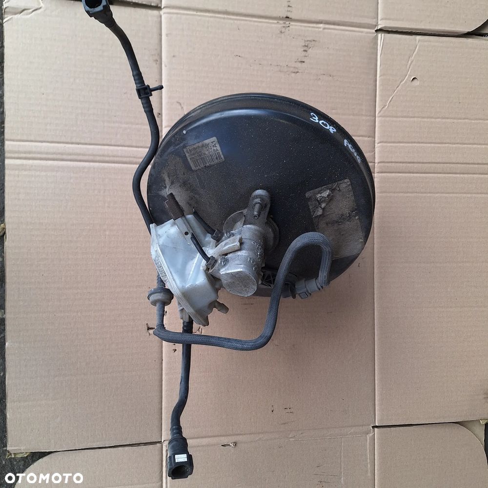 SERWO HAMULCOWE PEUGEOT 308 T7 0204051857
