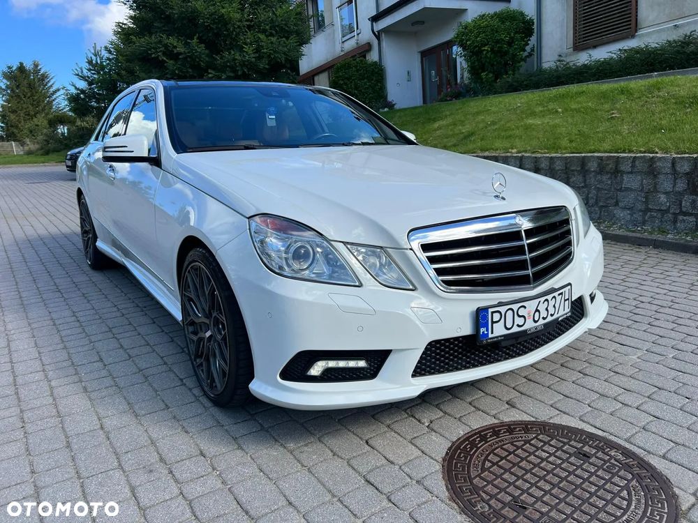 Mercedes-Benz Klasa E 500 4-Matic Avantgarde - 21