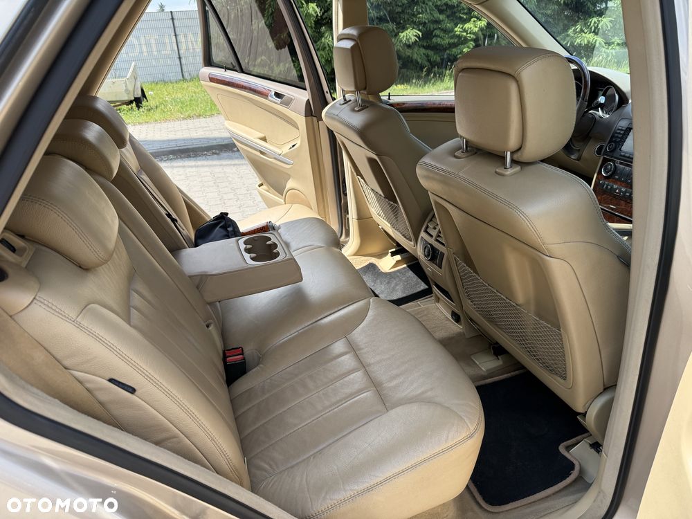 Mercedes-Benz ML - 7