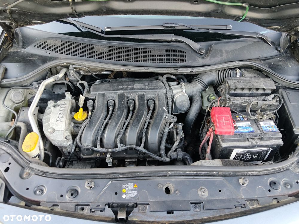 Renault Megane 1.6 Exception - 19