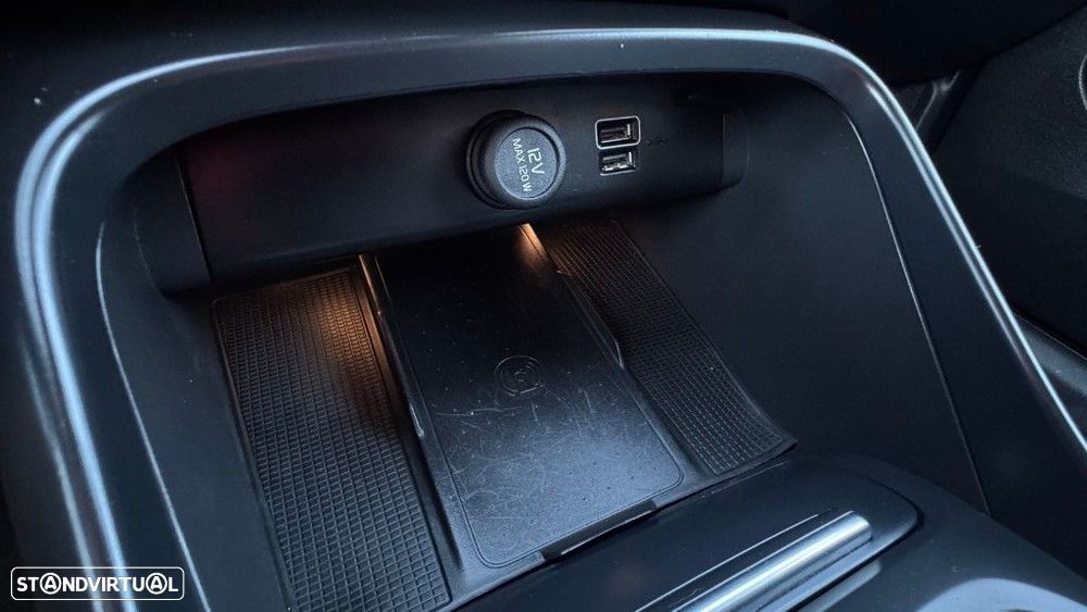 Volvo XC 40 1.5 T4 PHEV Core - 17