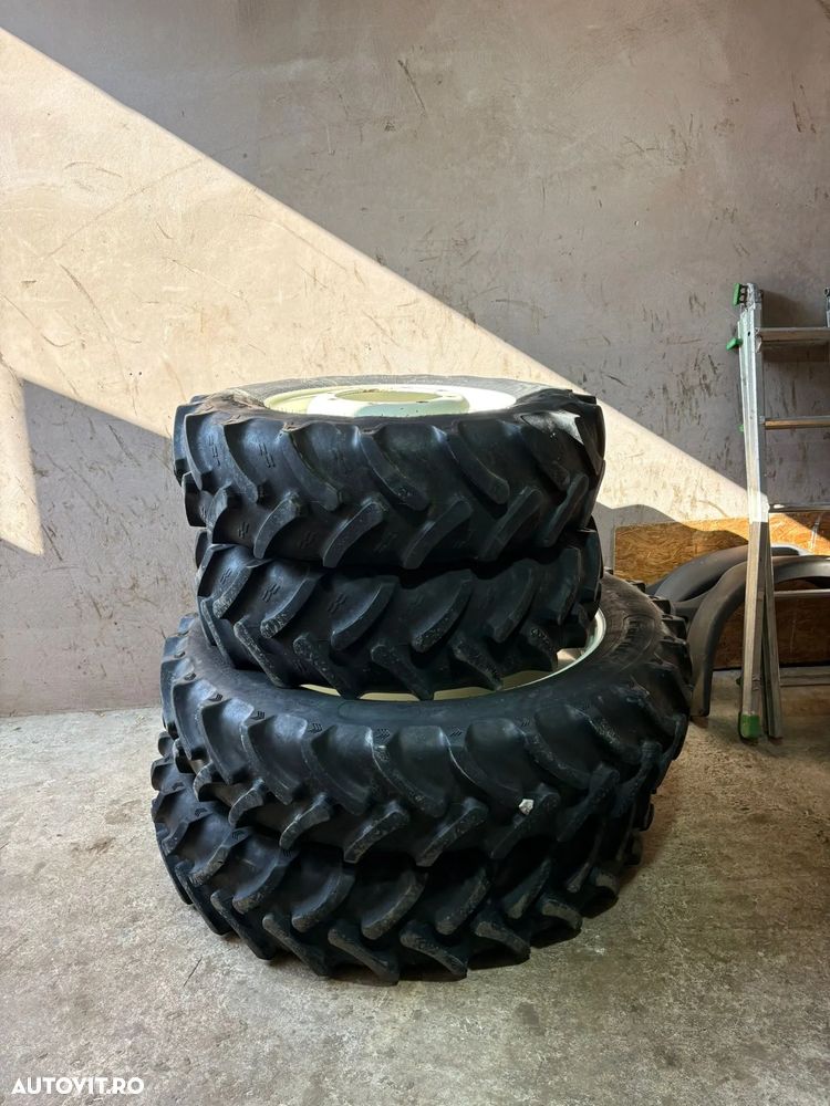 New Holland TD5.115 Tractor anul 2014 115 CP 4x4 - 5