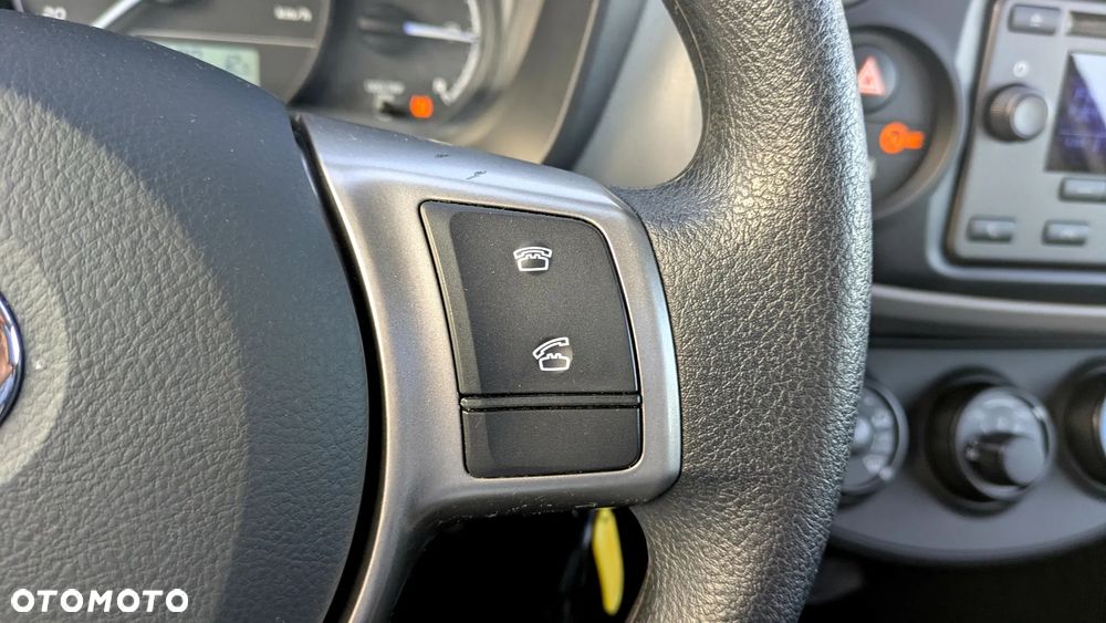 Toyota Yaris 1.5 Active - 14