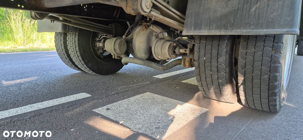 Mercedes-Benz Vario 816*długa skrzynia* - 2