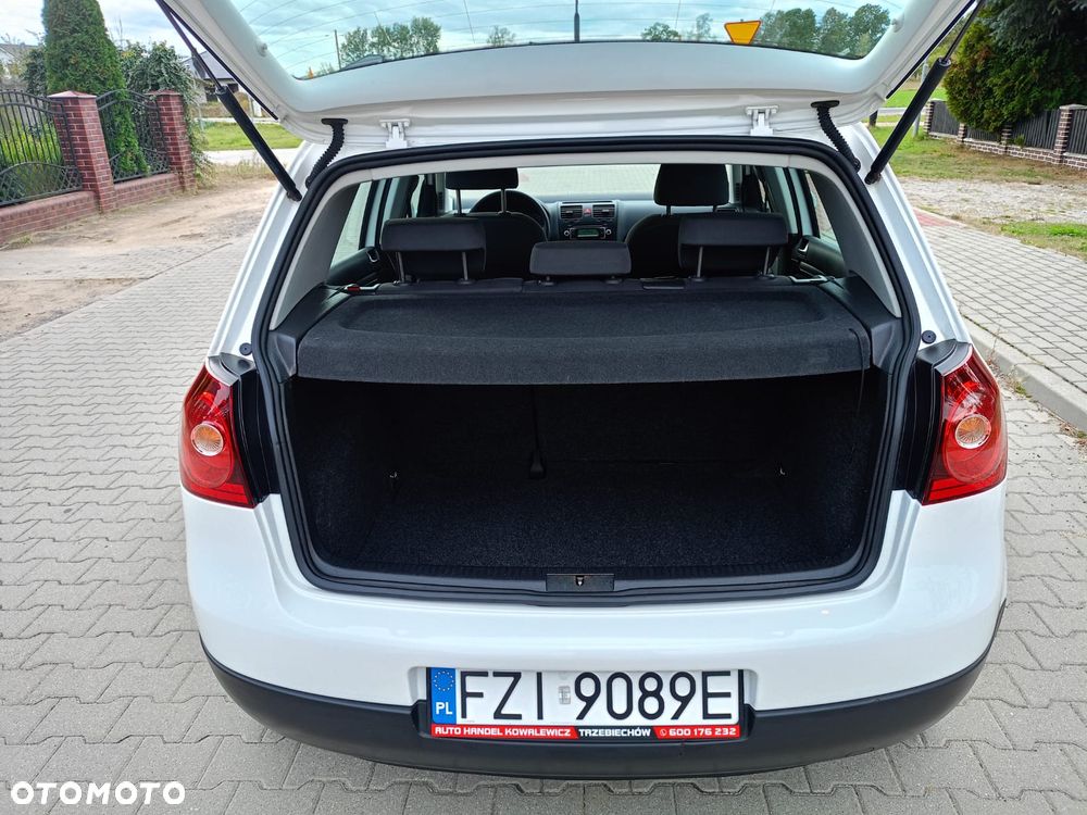 Volkswagen Golf - 12