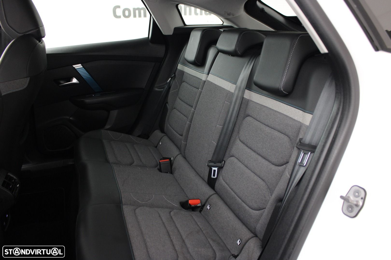 Citroën e-C4 50 kWh Feel Pack - 27