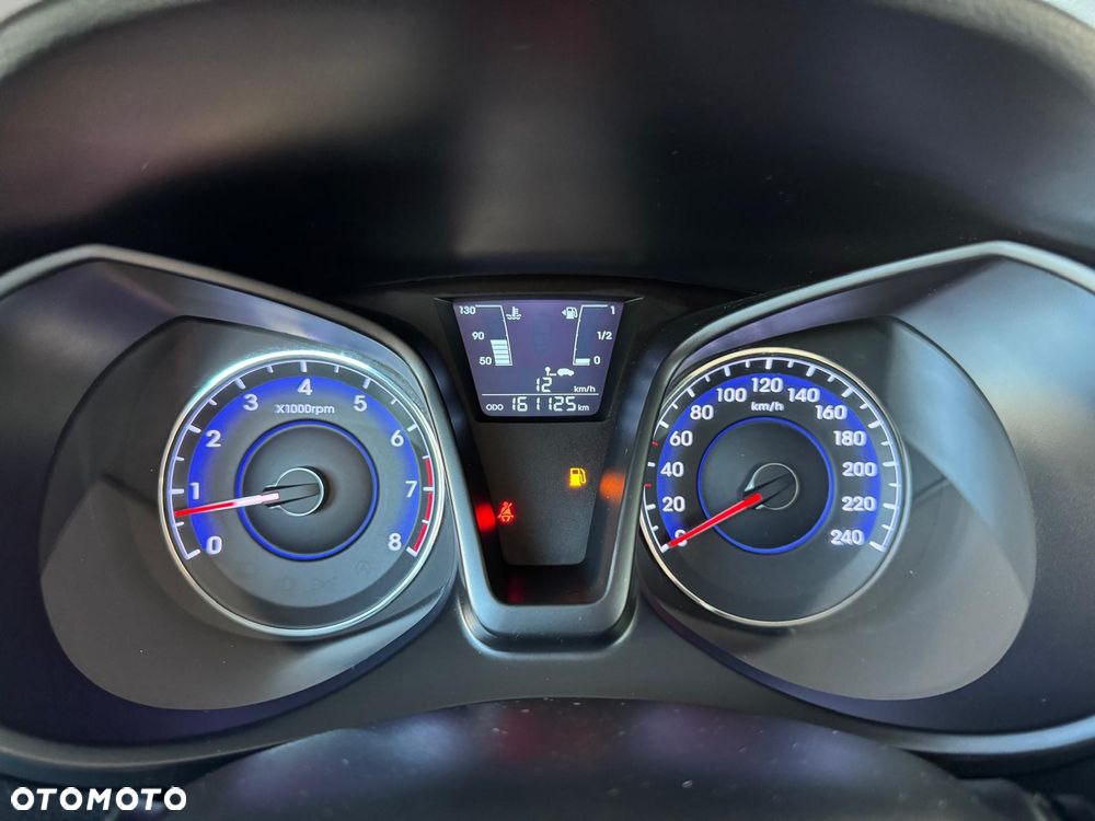 Hyundai ix20 - 20
