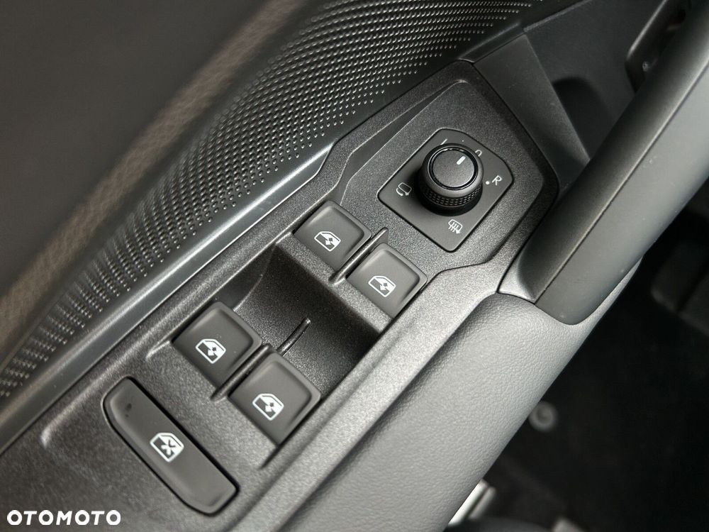 Volkswagen Tiguan - 26