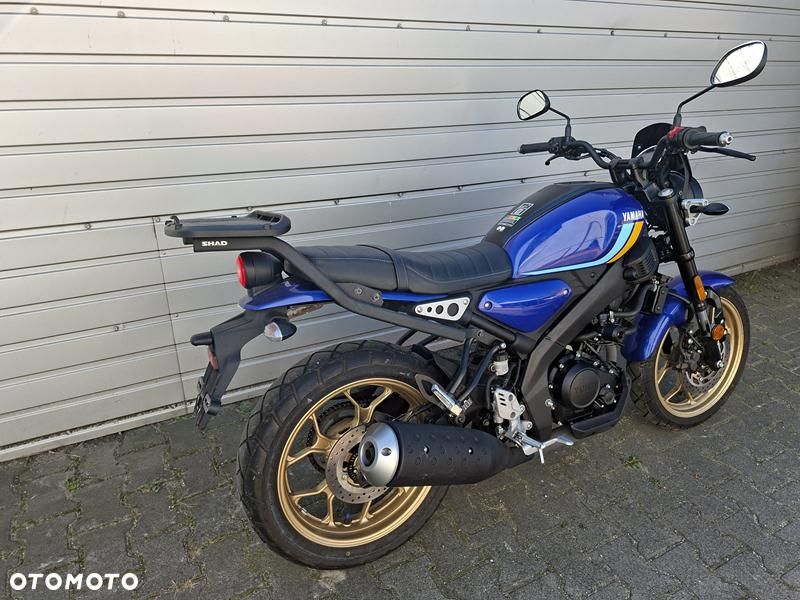 Yamaha XSR - 9