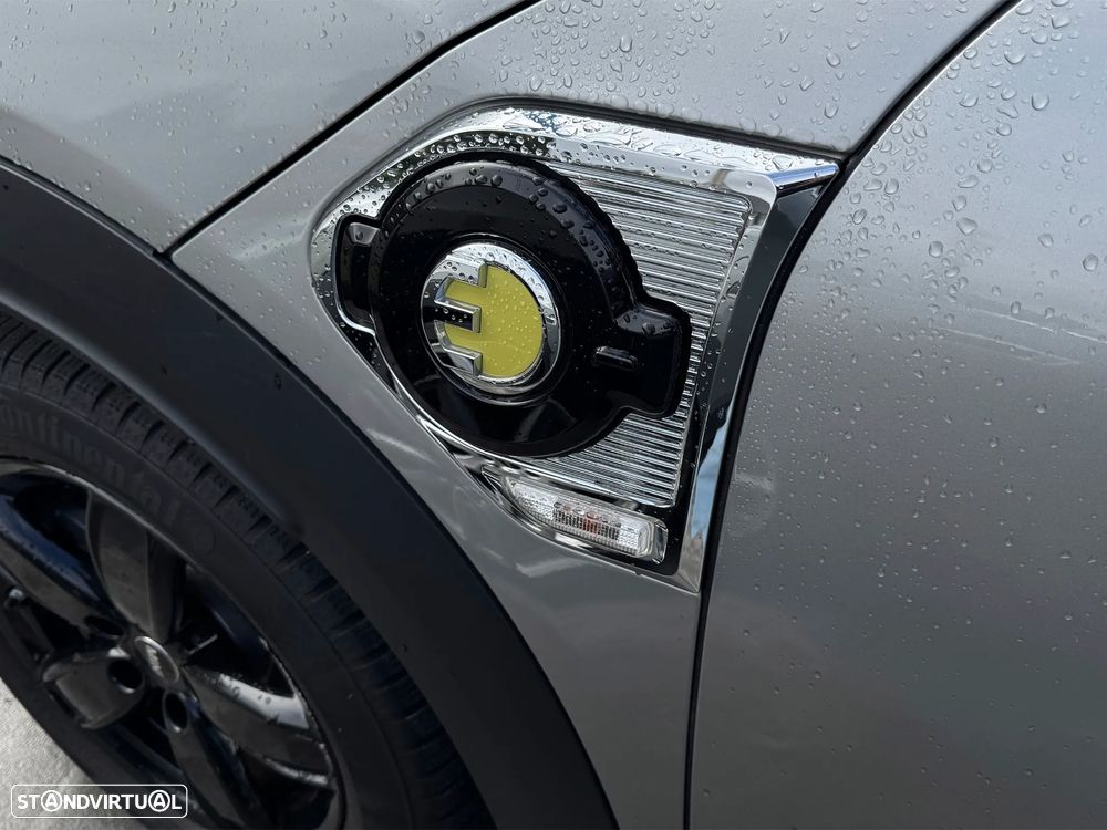 MINI Countryman Cooper SE ALL4 Auto - 11