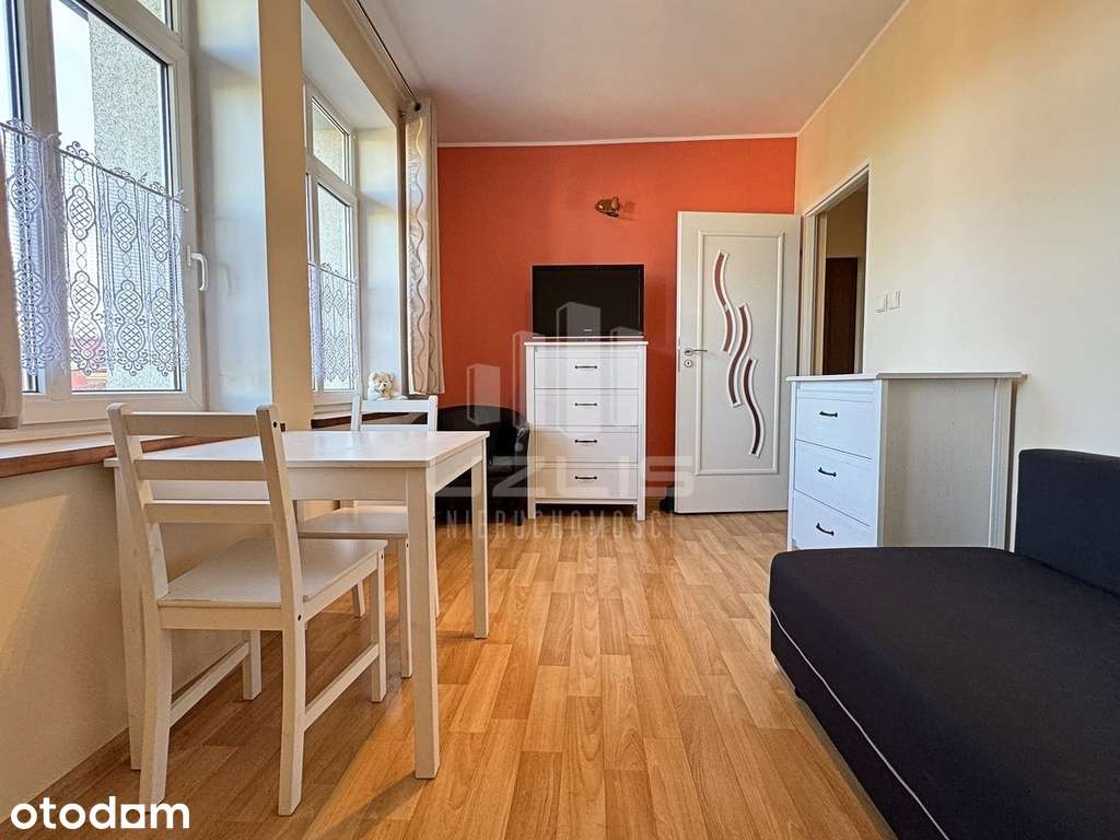 Mieszkanie 2-pokojowe z balkonem, Centrum Miasta