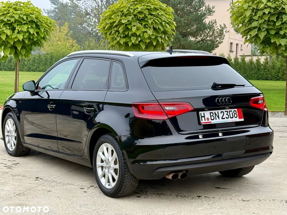 Audi A3 Sportback 1.4 TFSI Attraction - 8