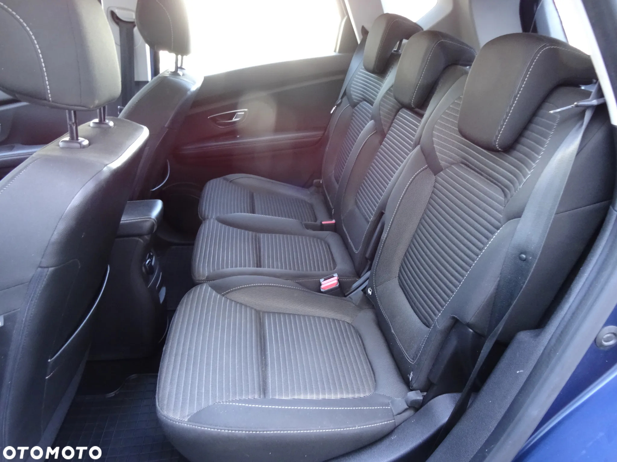 Renault Scenic 1.5 dCi Intens - 16
