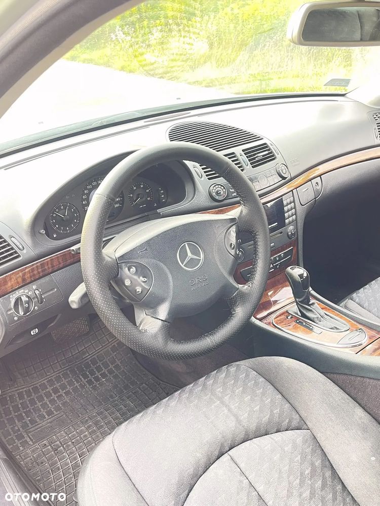 Mercedes-Benz Klasa E 220 CDI Automatik Classic - 6