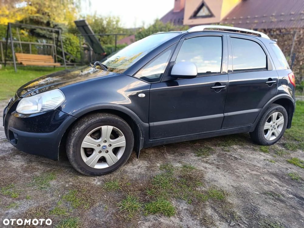 Fiat Sedici 1.9 Multijet DPF 4x4 Emotion - 1